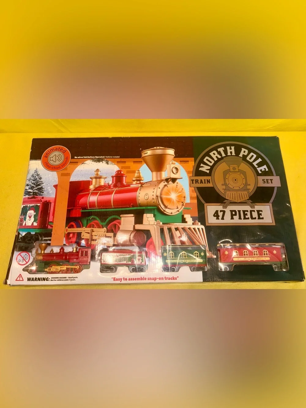 The North Pole Express 47 Piece Christmas Train Set Animated Choo choo Sound New